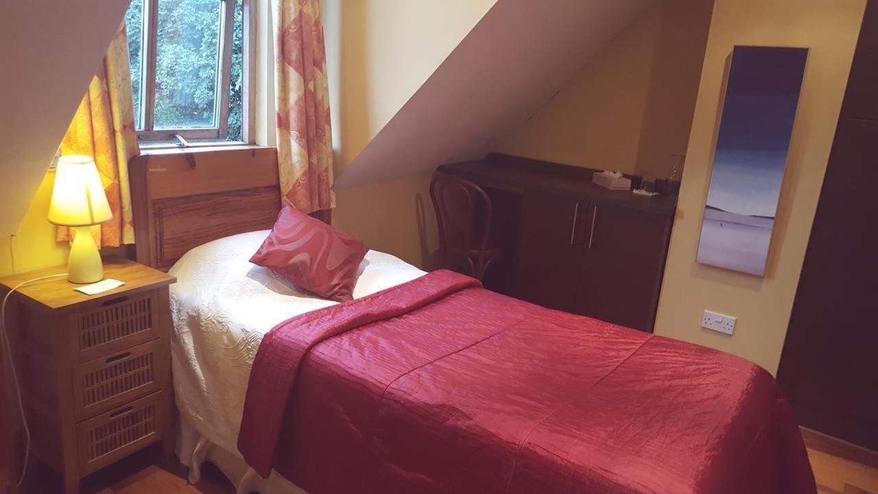 Grove House Country Rooms Shanballymore Bagian luar foto